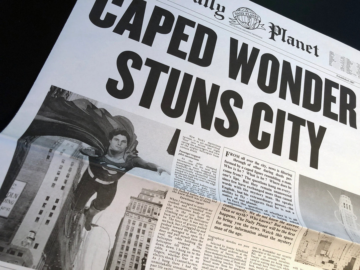 Superman Caped Wonder Stuns City Daily Planet Newspaper Replica - Christopher Reeve - Metropolis -