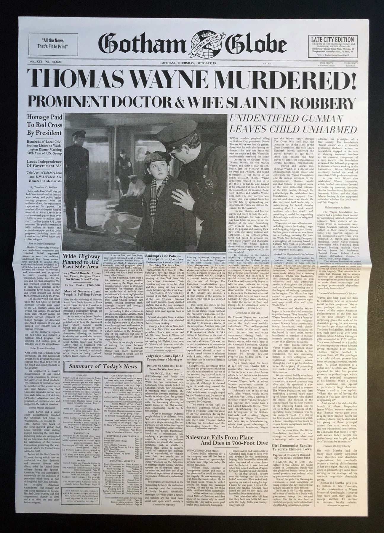 Batman-Thomas Wayne Murdered Newspaper - Prop Newspaper - Gotham Globe Replica - Michael Keaton - Joker - 1989 Batman Prop